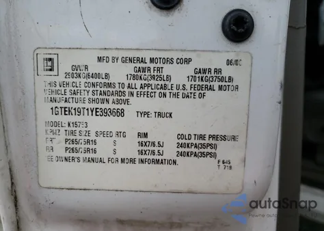 2000 GMC New Sierra K1500 from USA, damaged, VIN 1GTEK19T1YE393668